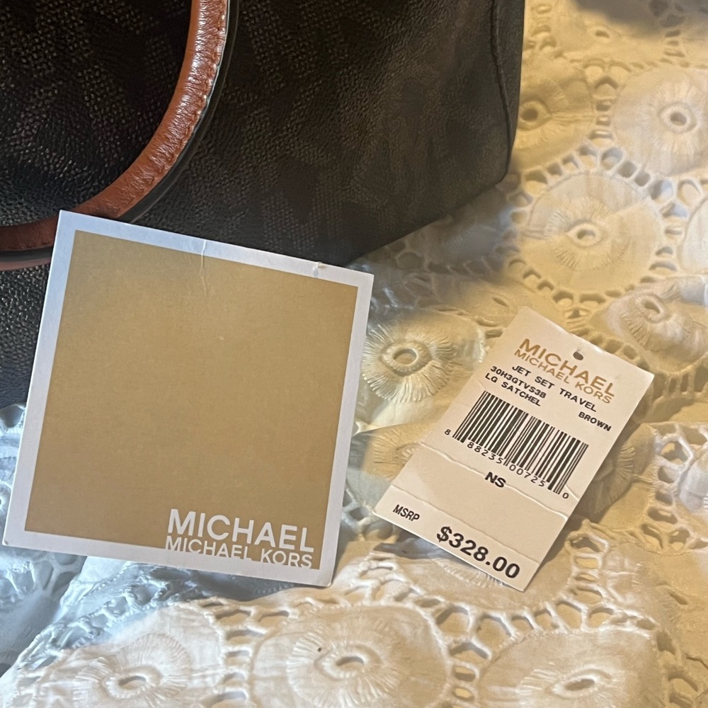 Michael Kors Jet Set Travel Large Satchel with Gold Accents - Picture 10 of 10